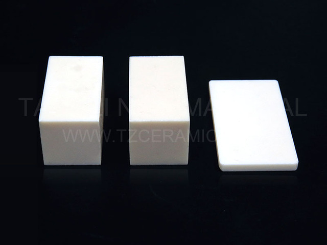 Alumina ceramic block