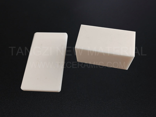 Alumina ceramic block