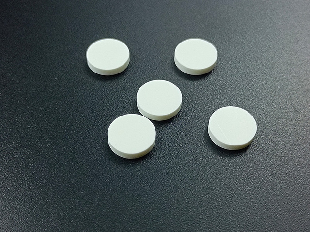 ATZ injection molding ceramic disc