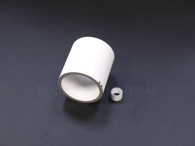 Alumina ceramic metallized pipe