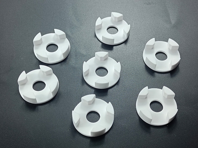 Alumina injection molded ceramic based