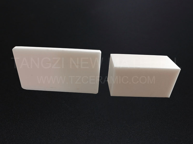 Alumina ceramic block