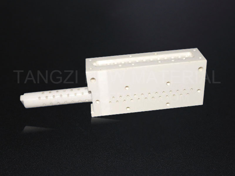 Zirconia dispensing valve sleeve