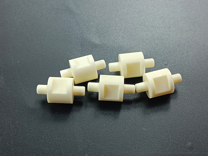 99.7% alumina injection molding sensor