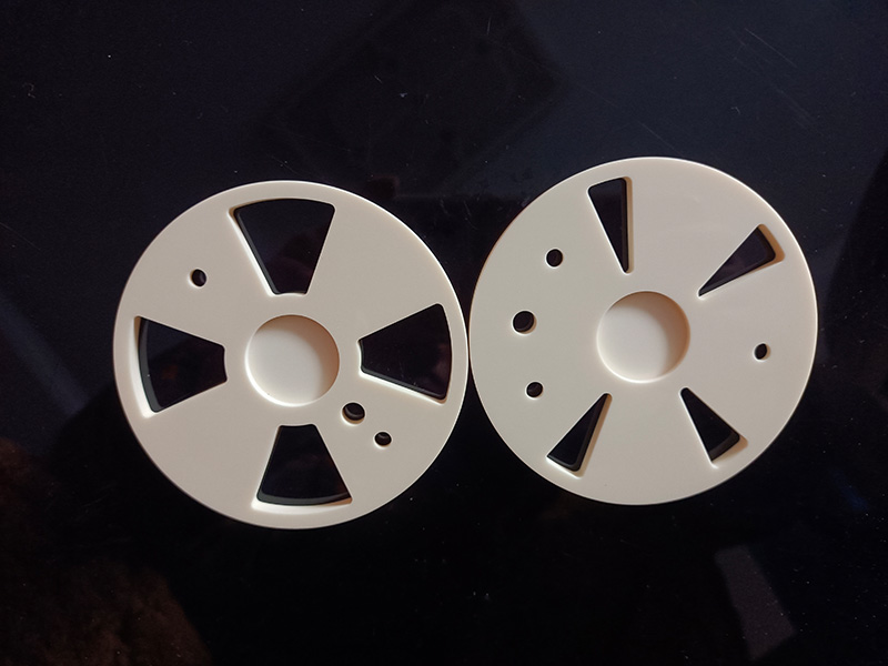 ZTA injection molded ceramic valve core