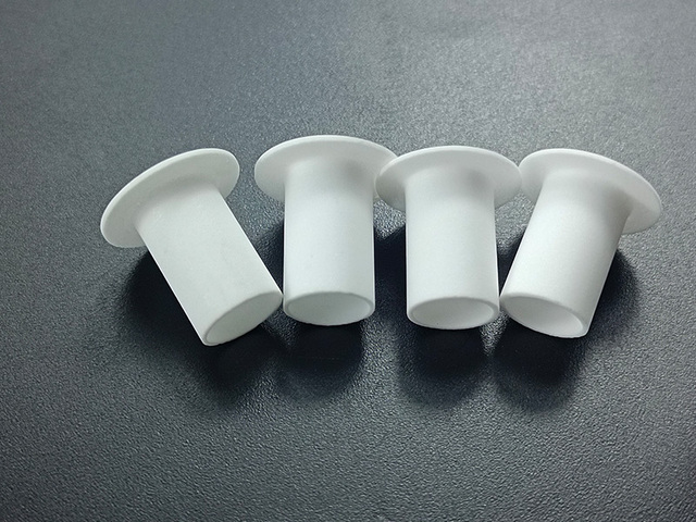Alumina ceramic injectionm molding crucible