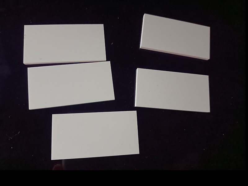 ZTA ceramic injection molding plate