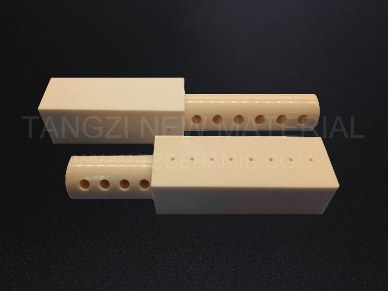 Zirconia dispensing valve sleeve
