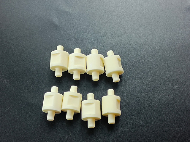 99.7% alumina injection molding sensor