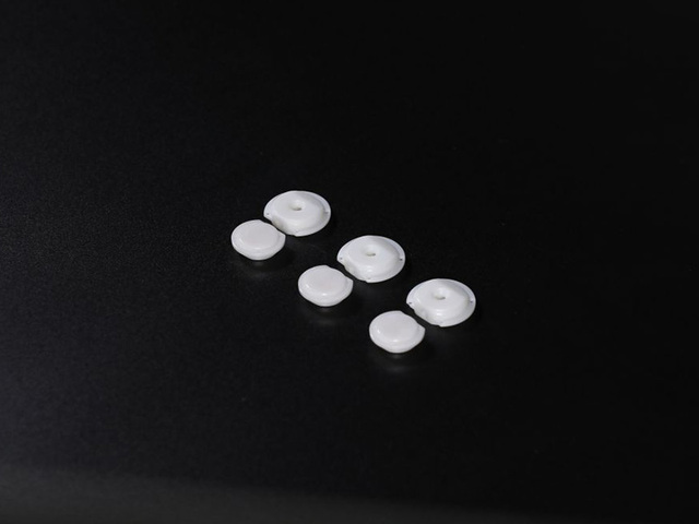 Zirconia ceramic chuck