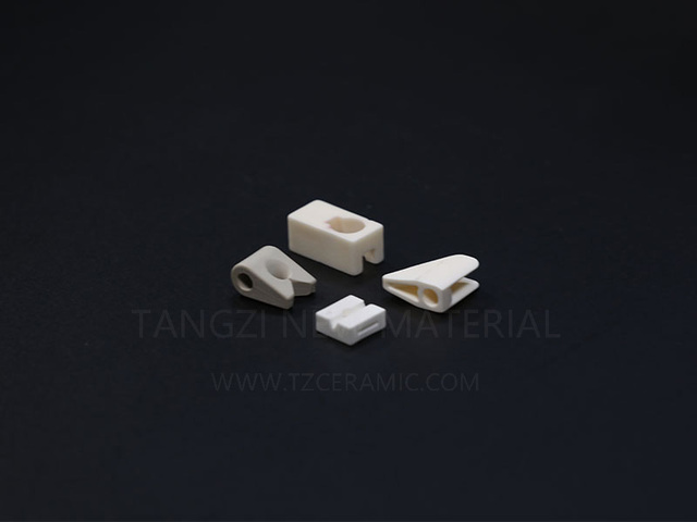 Alumina textile ceramic parts