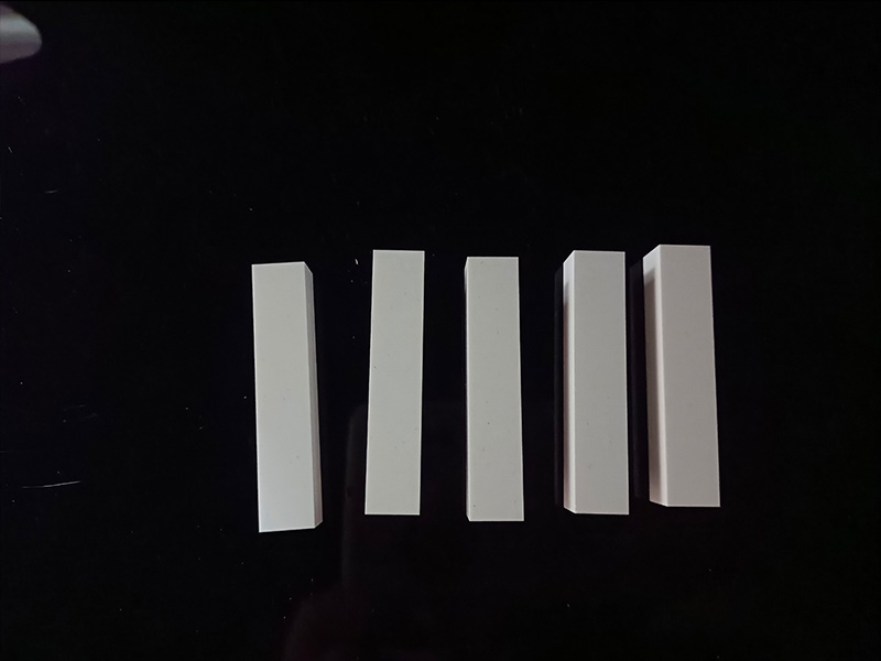 ATZ injection molding ceramic strip