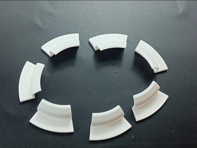 95% Alumina injection molding arc ring