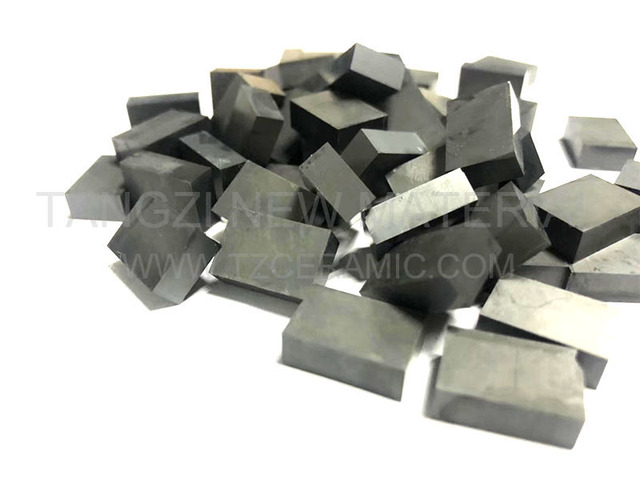 Silicon nitride /Si3N4 blocks
