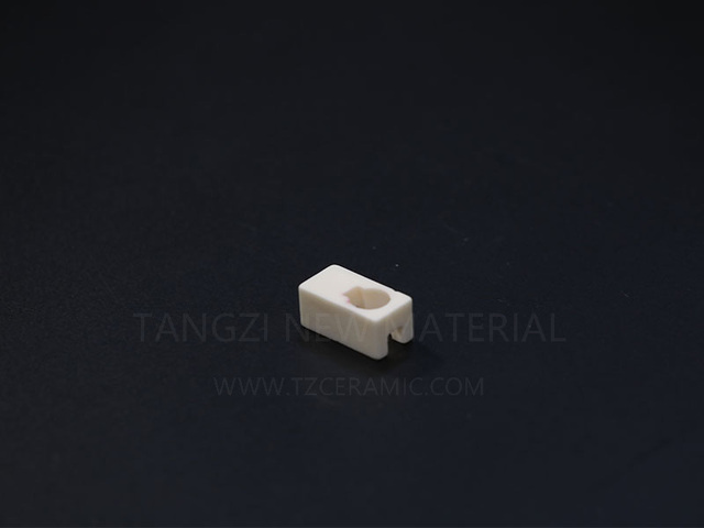 Alumina textile ceramic parts