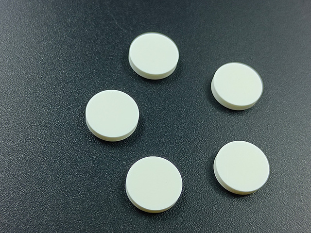 ATZ injection molding ceramic disc
