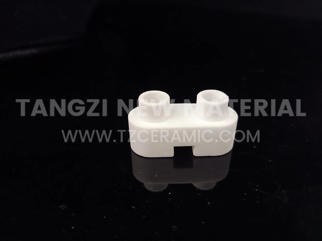 Steatite structural parts / talc structural parts