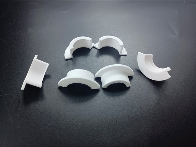 95% Alumina injection molding arc ring