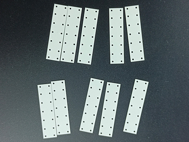 Alumina injection molding ceramic plate