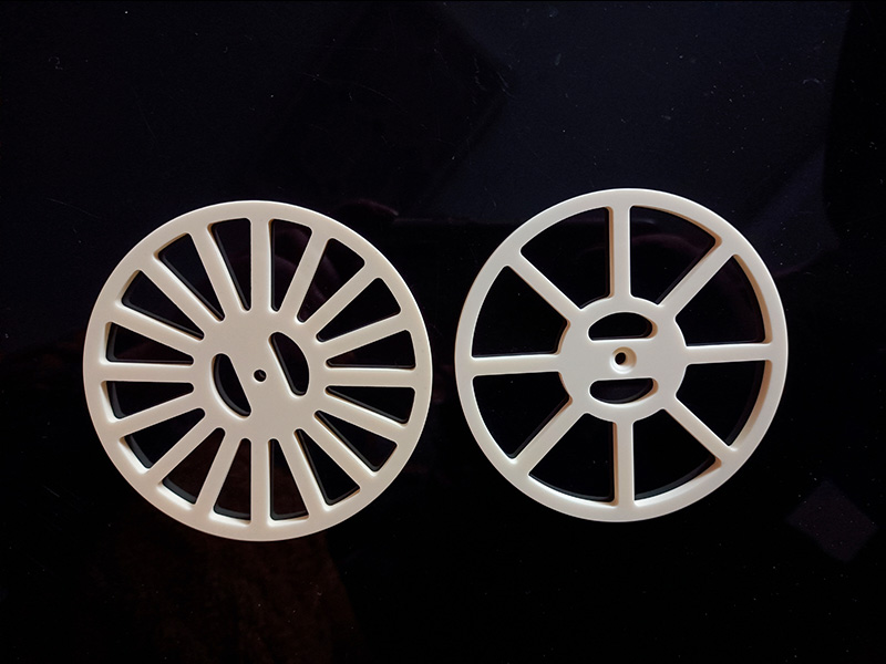 99.5% Alumina ceramic injection molded valve