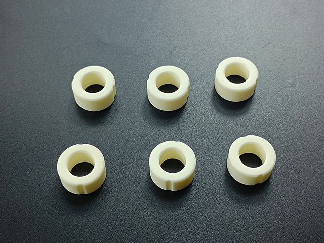 99.7% Alumina injection molding precision tube