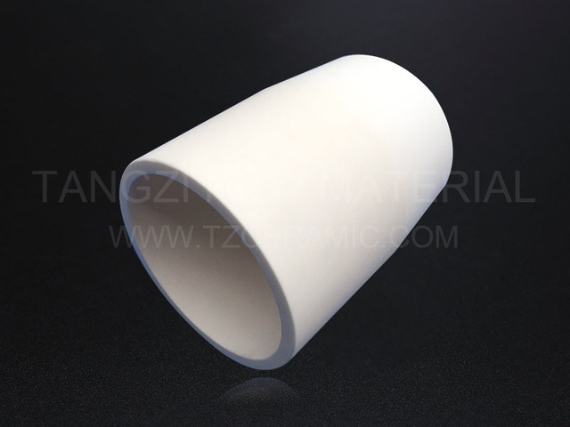 Alumina ceramic crucible
