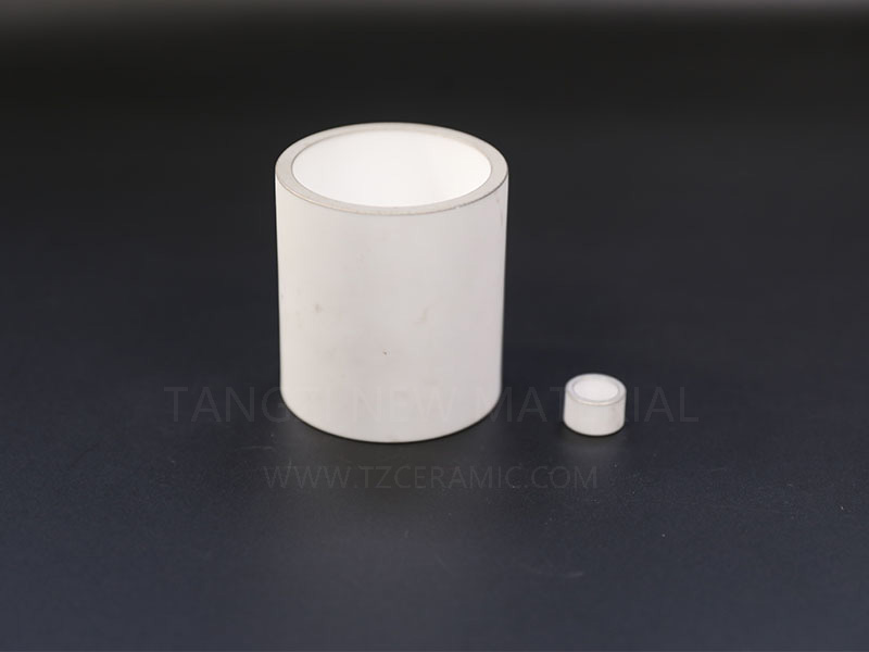 Alumina ceramic metallized pipe