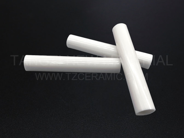 Alumina ceramic tubes / pipes
