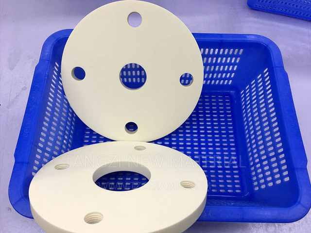 Alumina finishing seal ring