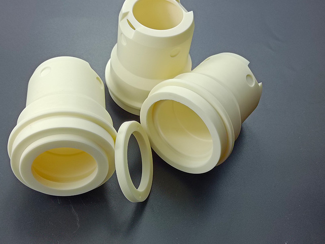 99.7% alumina plunger sleeve