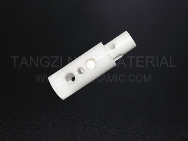 Zirconia /ZrO dispensing valve