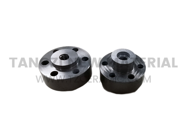 Silicon nitride runner