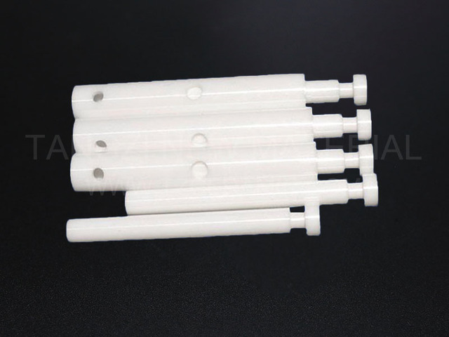 Zirconia /ZrO dispensing valve