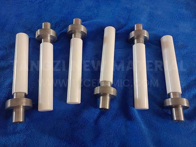 Zirconia ceramic plunger