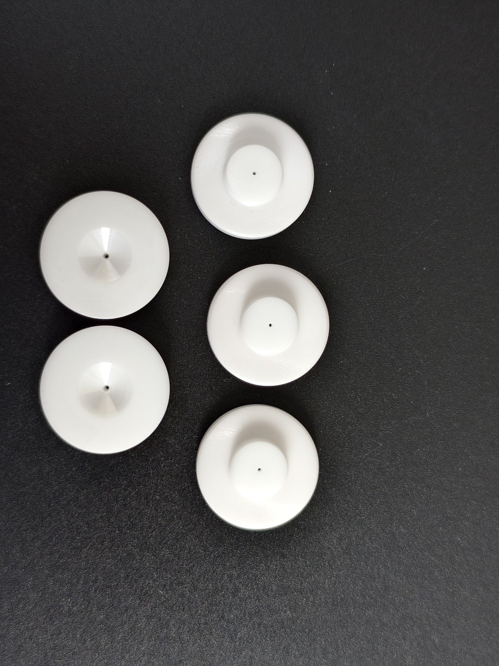 Zirconia microporous ceramic parts
