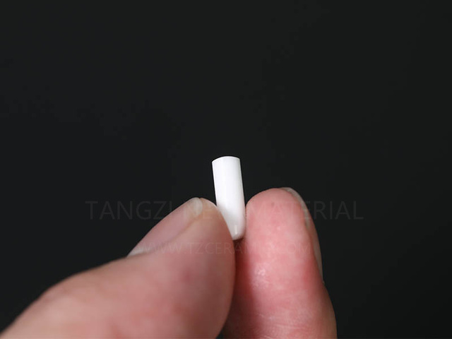 Zirconia ceramic microporous rod