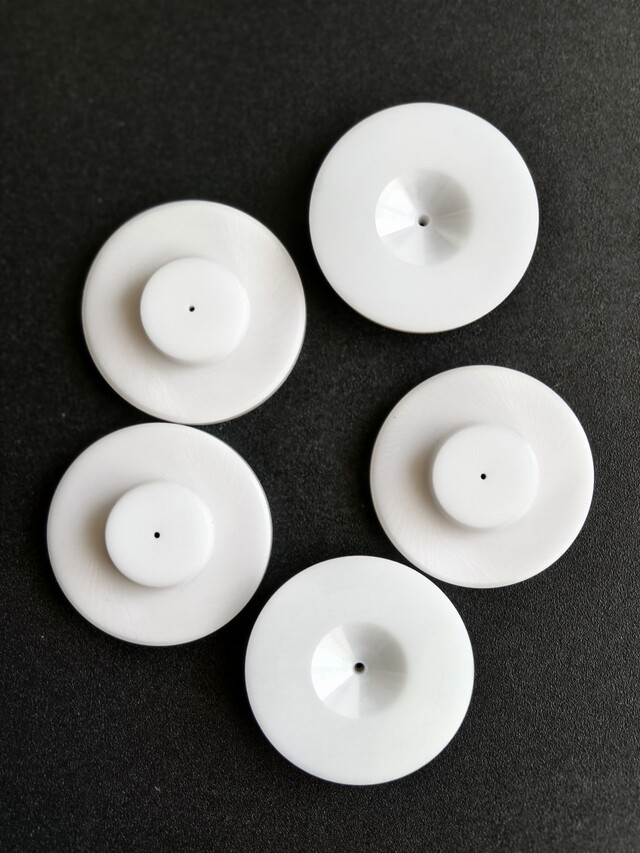 Zirconia microporous ceramic parts