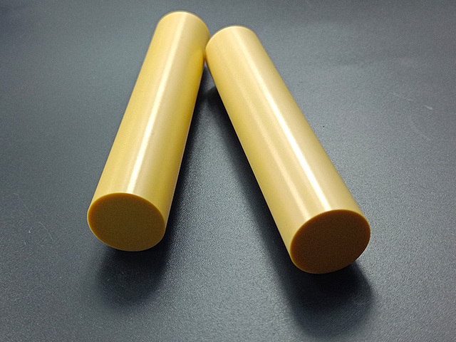 Magnesium stabilized zirconia rod