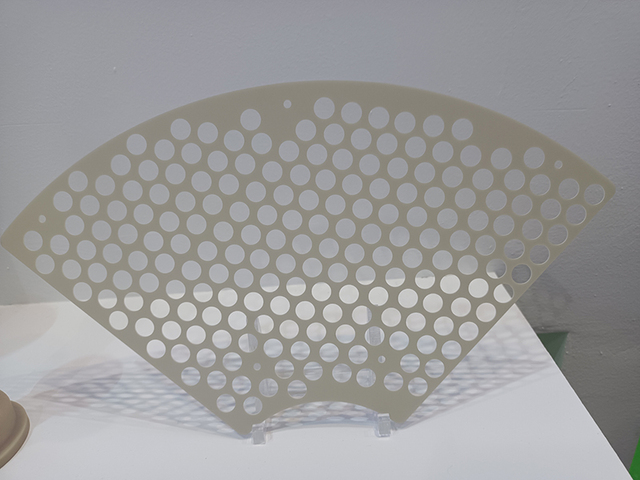 Aluminum nitride porous disk
