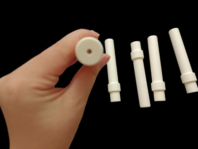 99.7%Alumina ceramic rod