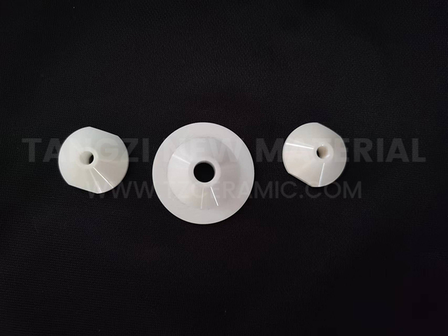 Zirconia ceramic vertebral body