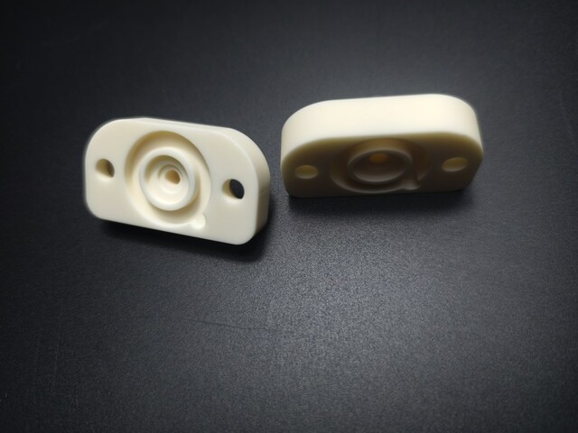 99.7% Alumina ceramic semiconductor accessories