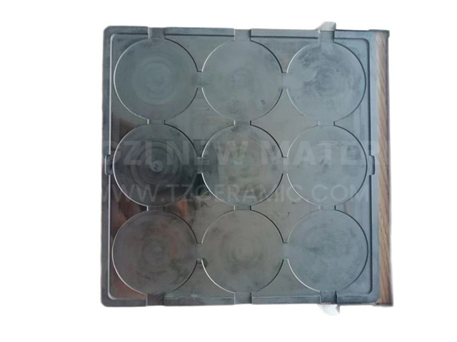Silicon carbide ceramic tray