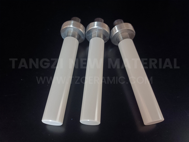 Zirconia ceramic plunger