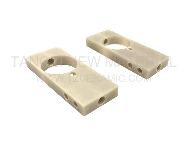 Aluminum nitride substrate for photovoltaic industry