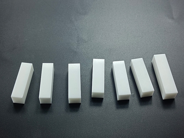 Zirconia toughened by aluminablock（ATZ ceramic crucible）