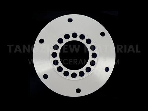 Zirconia flange