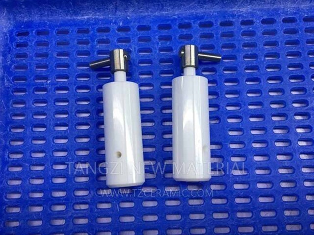 Zirconia dispensing valve