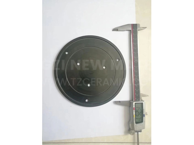 Silicon carbide ceramic disk