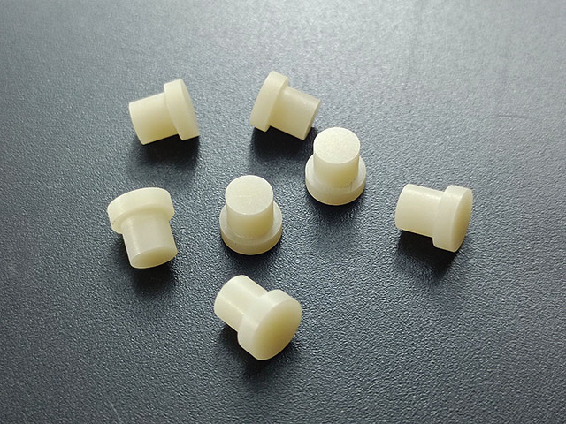 Aluminum nitride dowel